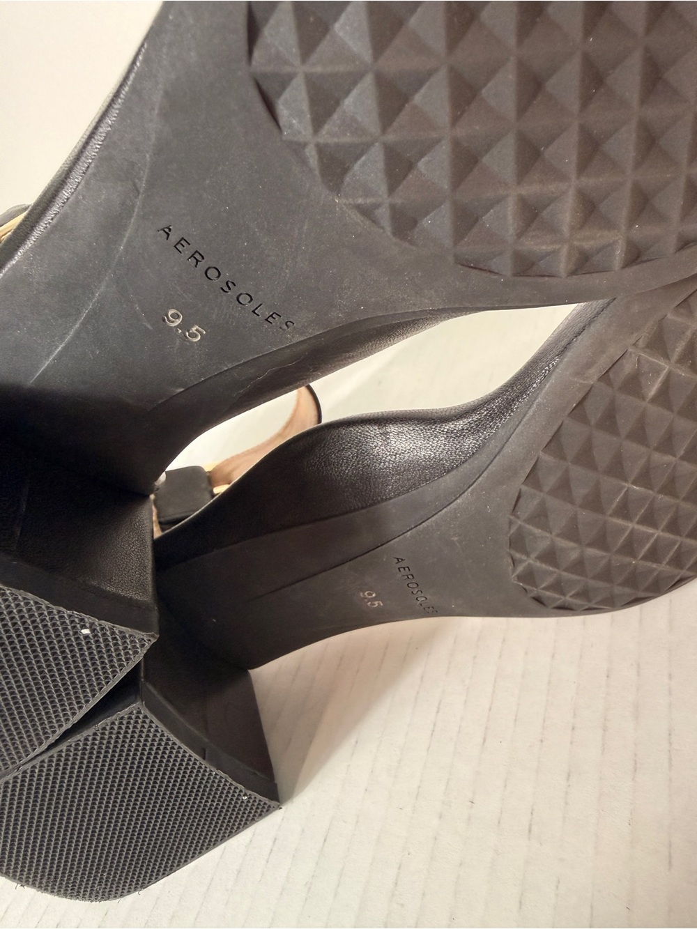 AEROSOLES Eliza Block Heel Sandals size 9.5 - Picture 8 of 9